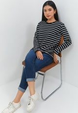 Hyein Black T-Shirt | G.71220