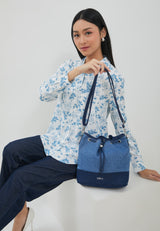 Aruna Dark Blue Wash Bag | G.068