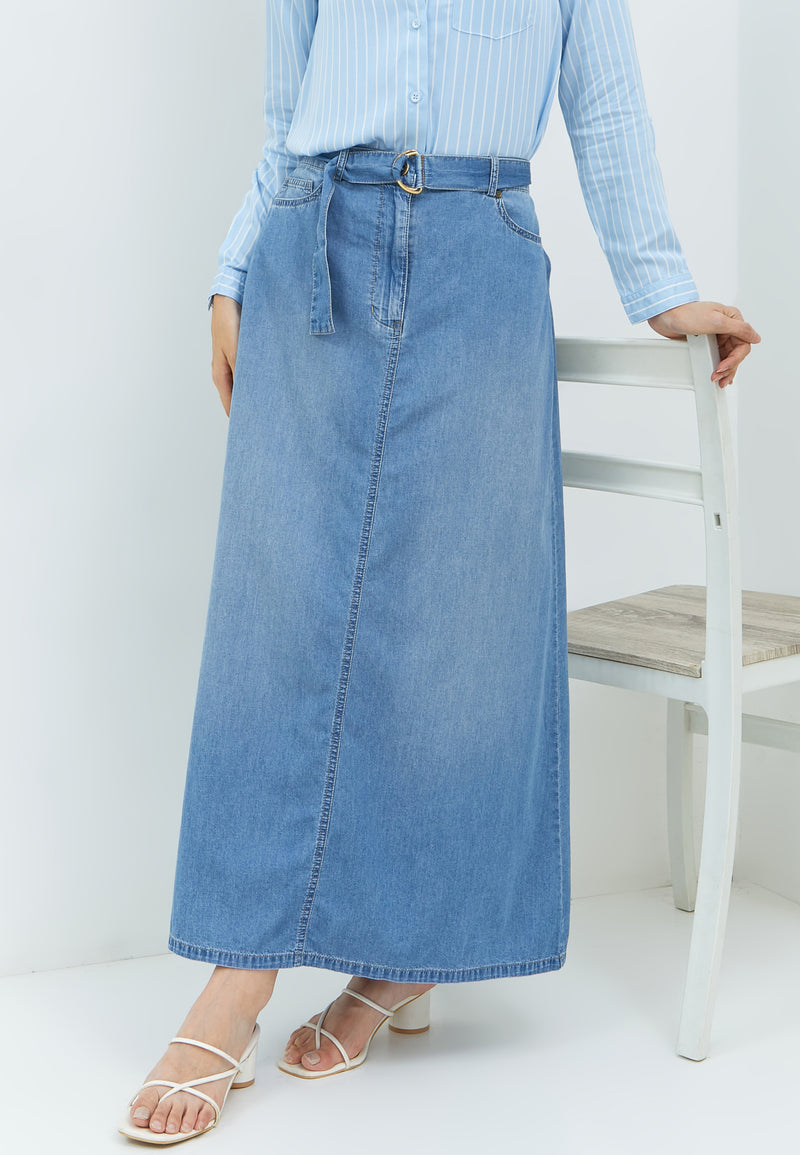 Quinn Light Blue Denim Skirt | G.21120